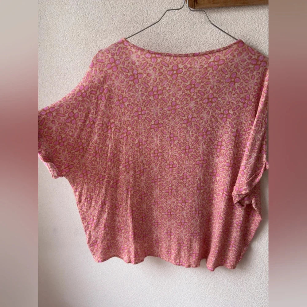 Pink Patterned Women's Top - Picture 6 of 6